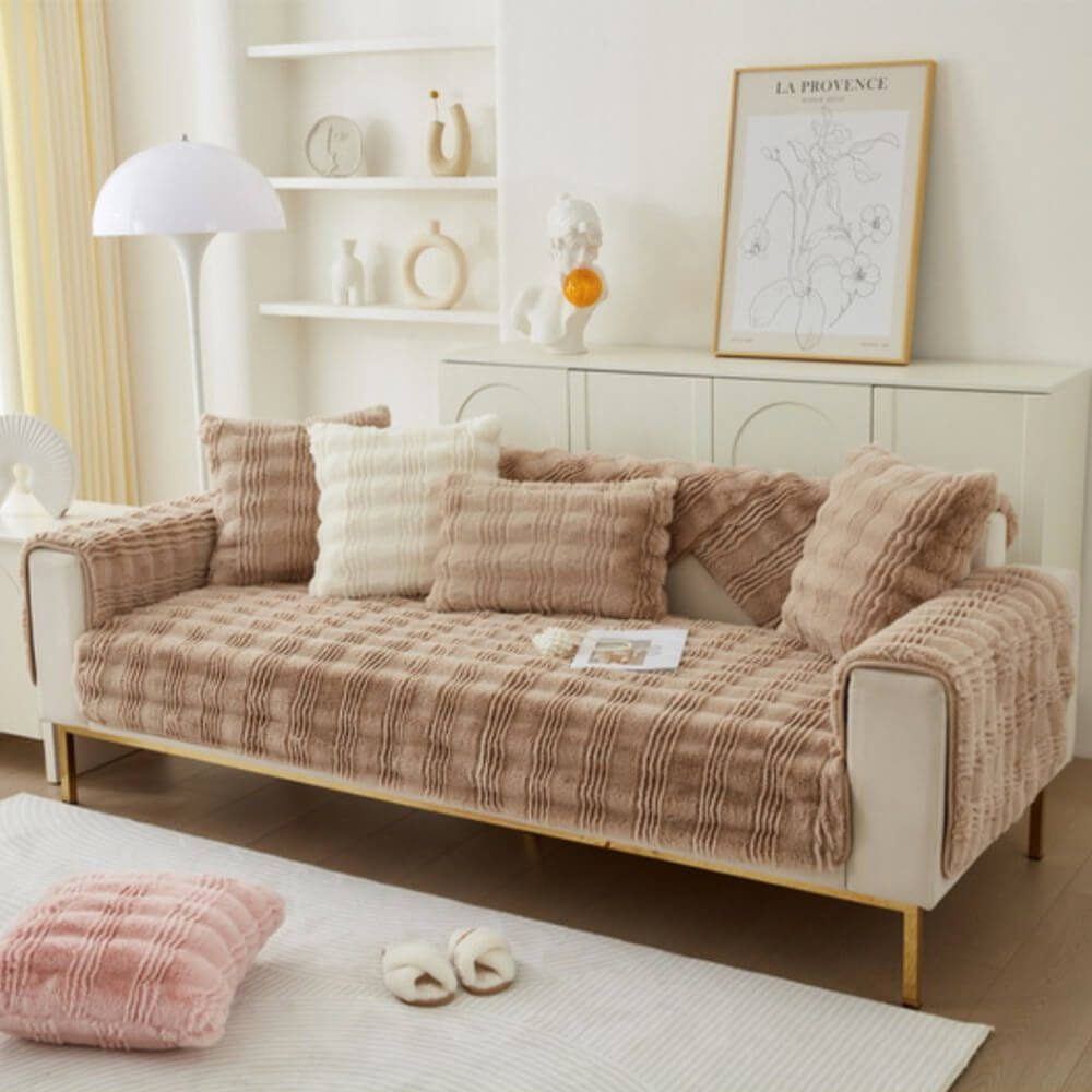 Cubierta moderna y cómoda con el sofá antideslizante de la piel del conejo