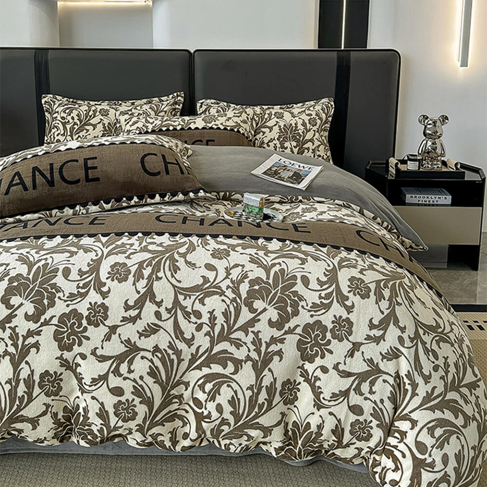 Ensemble de draps de lit chaud antistatique en velours de lait de style européen élégant