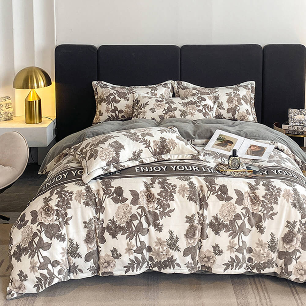 Ensemble de draps de lit chaud antistatique en velours de lait de style européen élégant