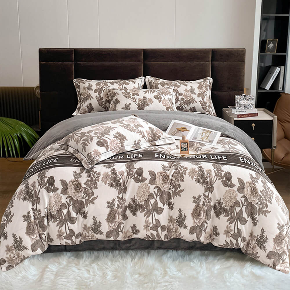 Ensemble de draps de lit chaud antistatique en velours de lait de style européen élégant