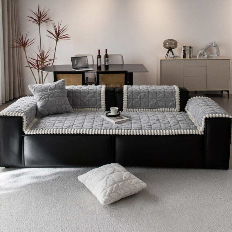 Thickend Short Plush Leaf Pattern Scratch Resistant Non-Slip Couch Cover