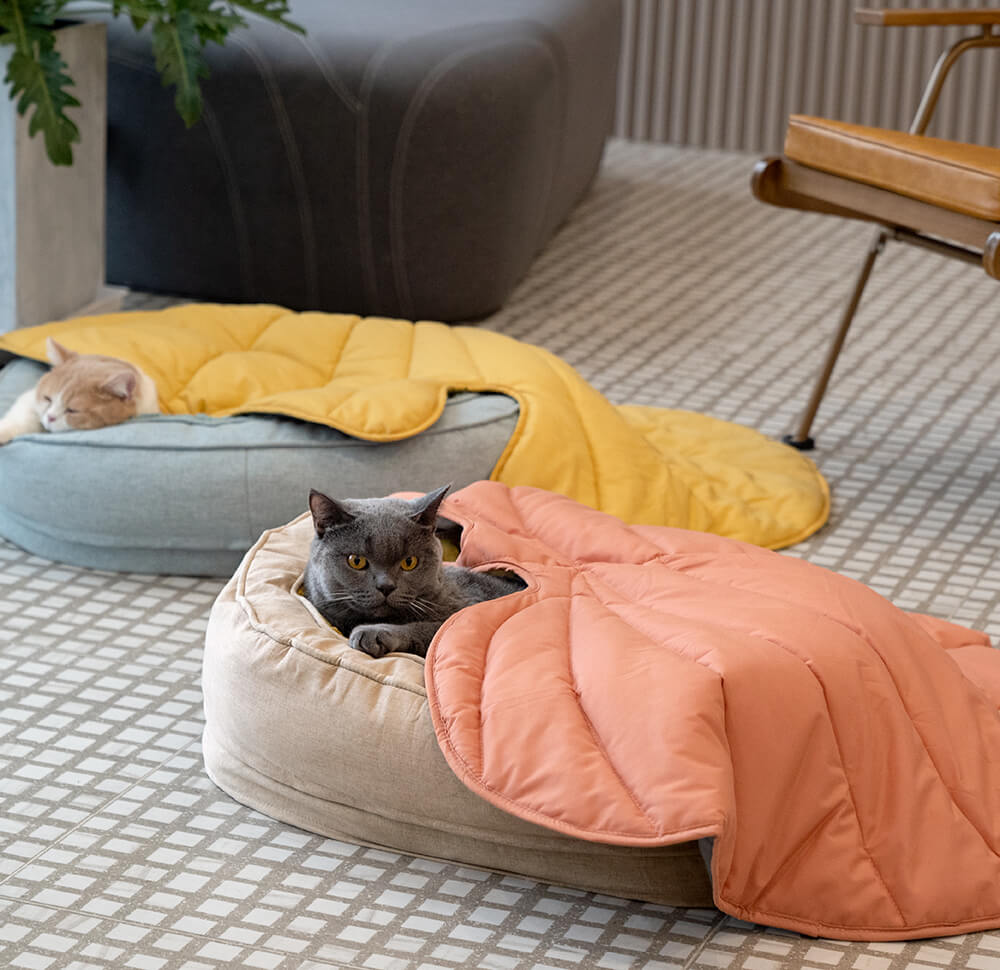 Leaf Shape Dog Blanket - FUNNYFUZZY