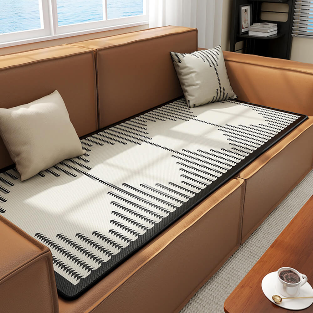 Breathable Geometric Ice Silk Non-Slip and Scratch-Resistant Couch Cover