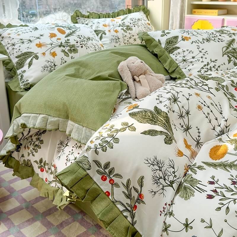 Elegant Ruffled Floral Cotton Bed Sheet Set