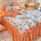Juego de sábanas de estampado floral vibrante de primavera con falda de cama con volantes