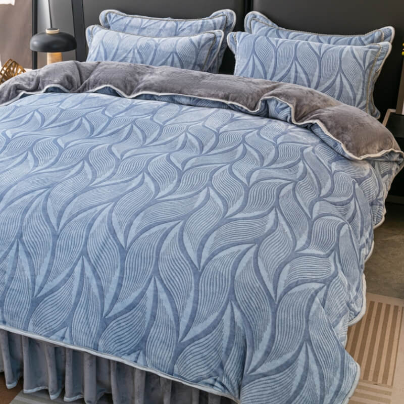 Patrón de hoja moderno Reta de cama de terciopelo suave de leche suave con falda de cama
