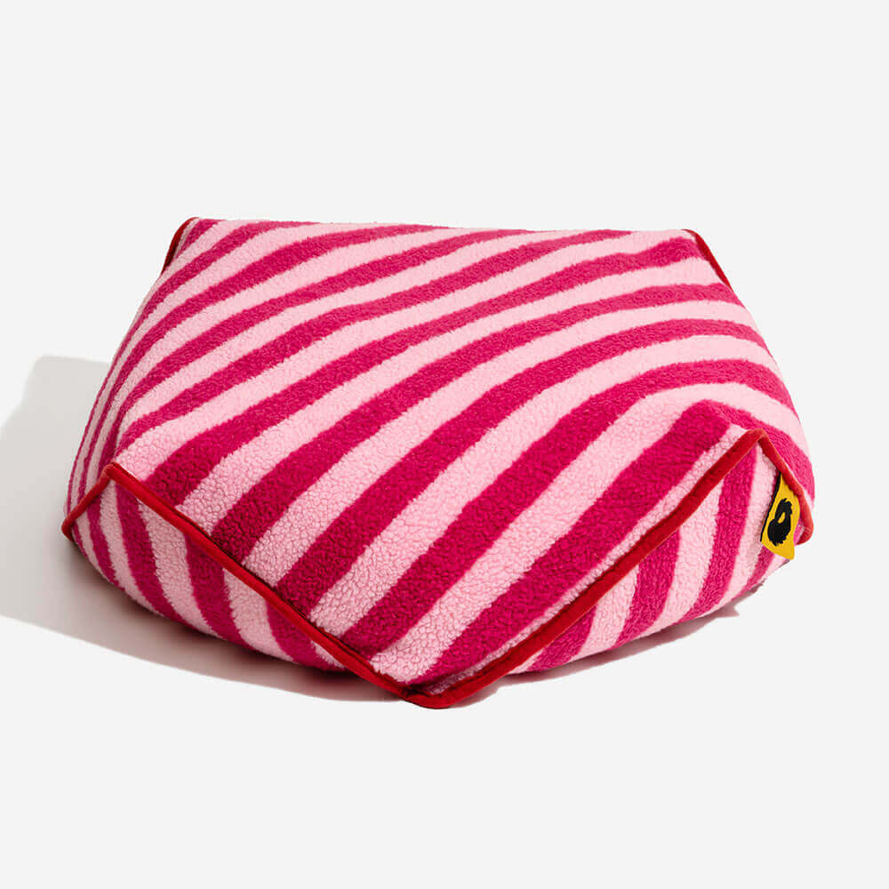 Trendiges, gestreiftes, polygonales, beruhigendes Sitzsack-Hundebett